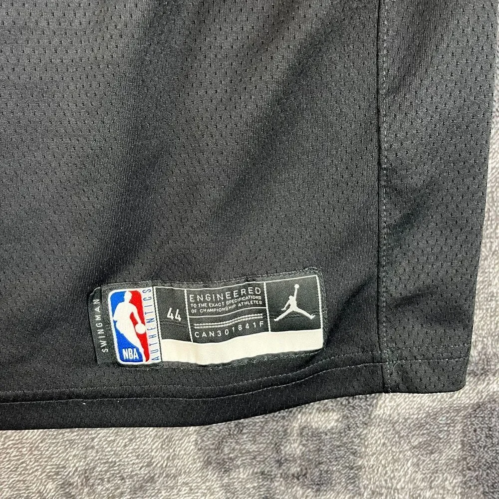 Nike Swingman Milwaukee Bucks Giannis Antetokounmpo Jersey Black #34 Sz M